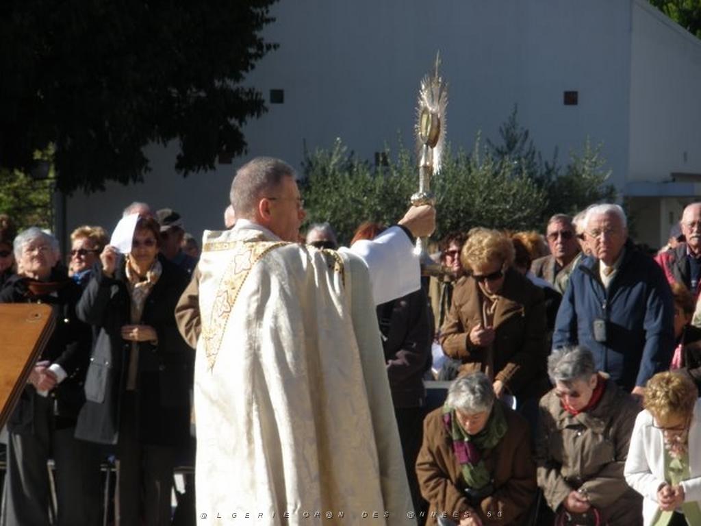 NIMES 19 OCTOBRE 2009 RENCONTRE DES AMIS DE DON BOSCO (12).jpg